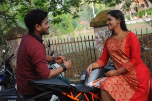 Naan Yaarendru Nee Sol (aka) Naan Yaar endru Nee Sol