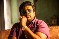 Naanum Rowdy Dhaan (aka) Naanum Rowdy Thaan