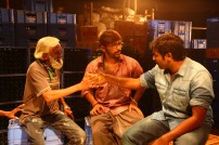 Naanum Rowdy Dhaan (aka) Naanum Rowdy Thaan