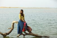 Naanum Rowdy Dhaan (aka) Naanum Rowdy Thaan