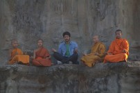 Om Shanti Om (aka) Om Shanti Om