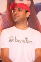 Parandhu Sella Vaa (aka) Parandhu Sella Vaa