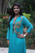 Parandhu Sella Vaa (aka) Parandhu Sella Vaa