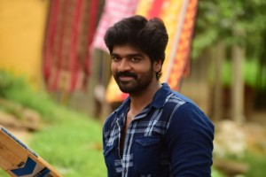 Pichuva Kaththi (aka) PichuvaKaththi