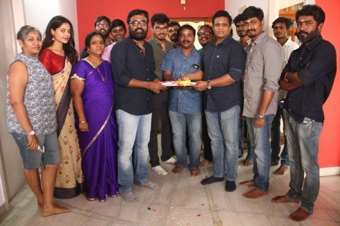 Pugazhendhi Enum Naan (aka) Pugazhenthi Enum Naan