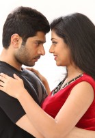 Rajavin Paarvai Raniyin Pakkam (aka) Rajavin Paarvai Raniyin Pakkam