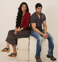 Rajavin Paarvai Raniyin Pakkam (aka) Rajavin Paarvai Raniyin Pakkam