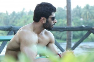 Rajavin Parvai Raniyin Pakkam (aka) Rajavin ParvaiRaniyinPakkam