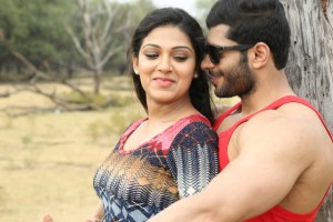 Rajavin Parvai Raniyin Pakkam (aka) Rajavin ParvaiRaniyinPakkam