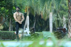 Rajavin Parvai Raniyin Pakkam (aka) Rajavin ParvaiRaniyinPakkam