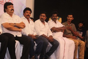 Rajavin Parvai Raniyin Pakkam (aka) Rajavin ParvaiRaniyinPakkam