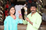 Rajini Murugan (aka) Rajni Murugan