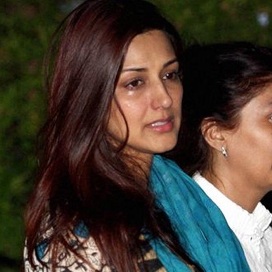 Sonali Bendre | Bollywood celebrities who have served ...