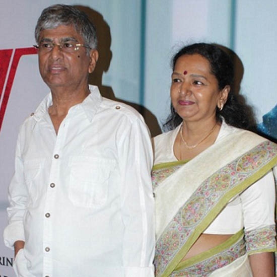 S.A.Chandrasekhar - Shoba Chandrasekhar