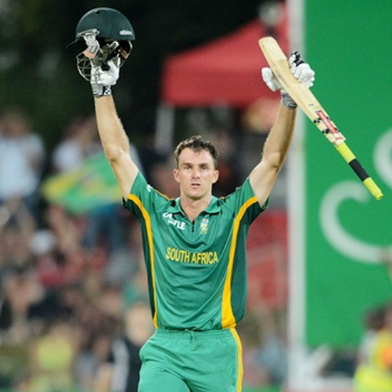 Ryan McLaren smashing James Franklin- South Africa vs New Zealand, Potchefstroom, 2013