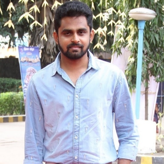 பாலாஜி மோகன் 