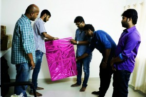 Veedhikku Vandhu Poradu (aka) Veedhikku VandhuPoradu