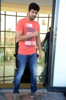 Vilaiyattu Aarambam (aka) 