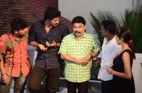 Vilaiyattu Aarambam (aka) 