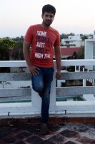 Vilaiyattu Aarambam (aka) 