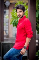 Velainu Vandhutta Vellaikaaran (aka) Vishnu