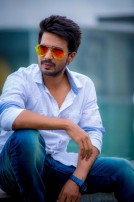 Velainu Vandhutta Vellaikaaran (aka) Vishnu