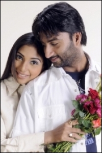 kadhal-pisase-music-review