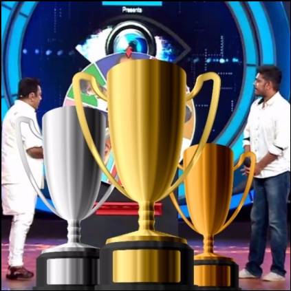 Bigg Boss presents awards to the contestants