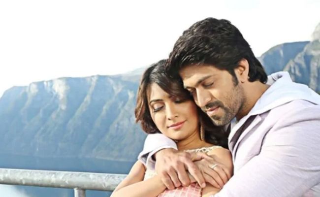 KGF Chapter 2 star Yash latest swag avatar - Rocky Bhai latest pic goes viral