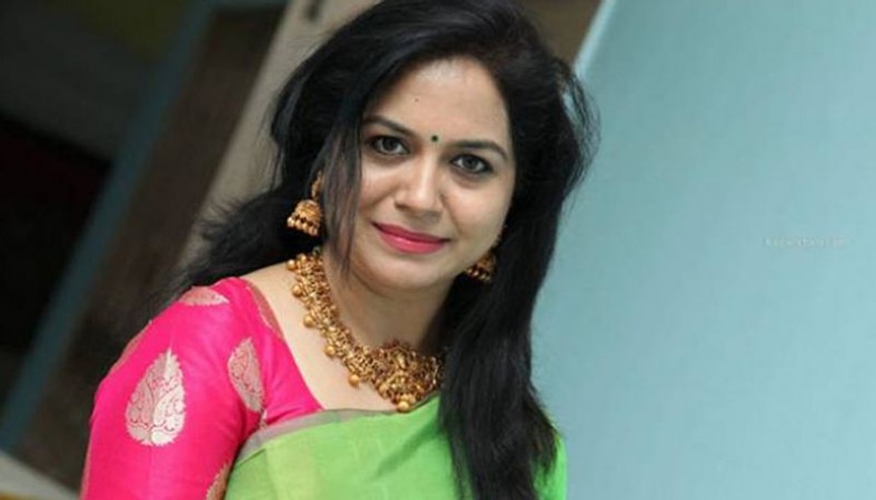Famous singer tested positive for Covid 19 and reveals where she had contracted it from ft Sunitha