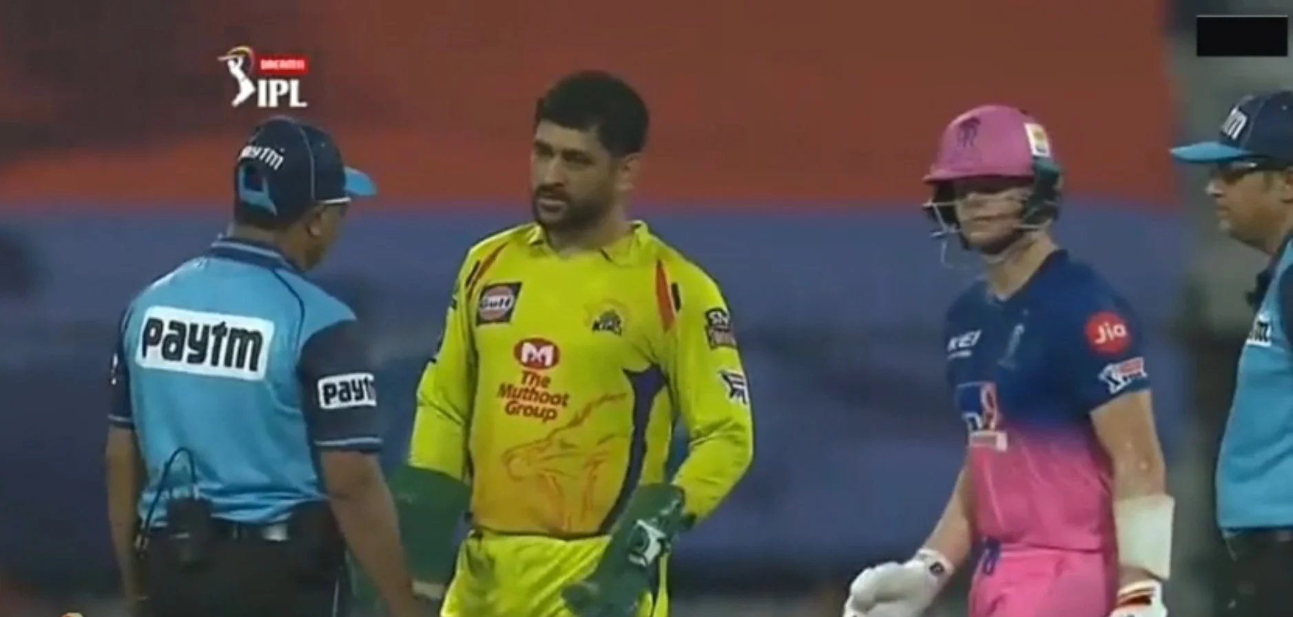 sakshi dhoni slams 3rd umpire after tom curran row deletes tweet