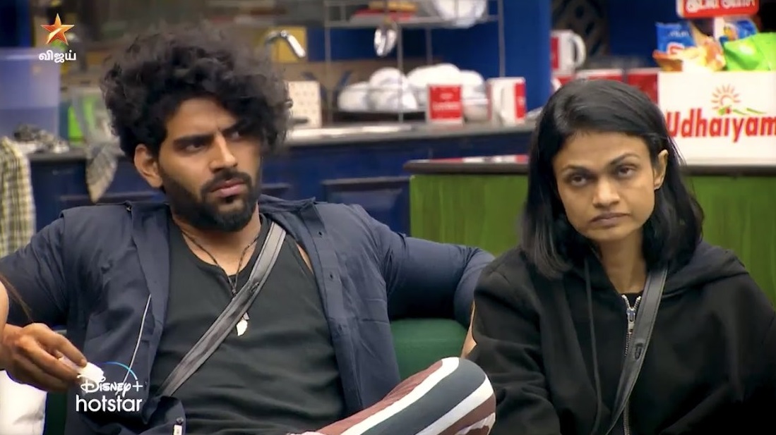 Bigg Boss Tamil 4 Suchithra shares a sad and unseen truth about Balaji Murugadoss