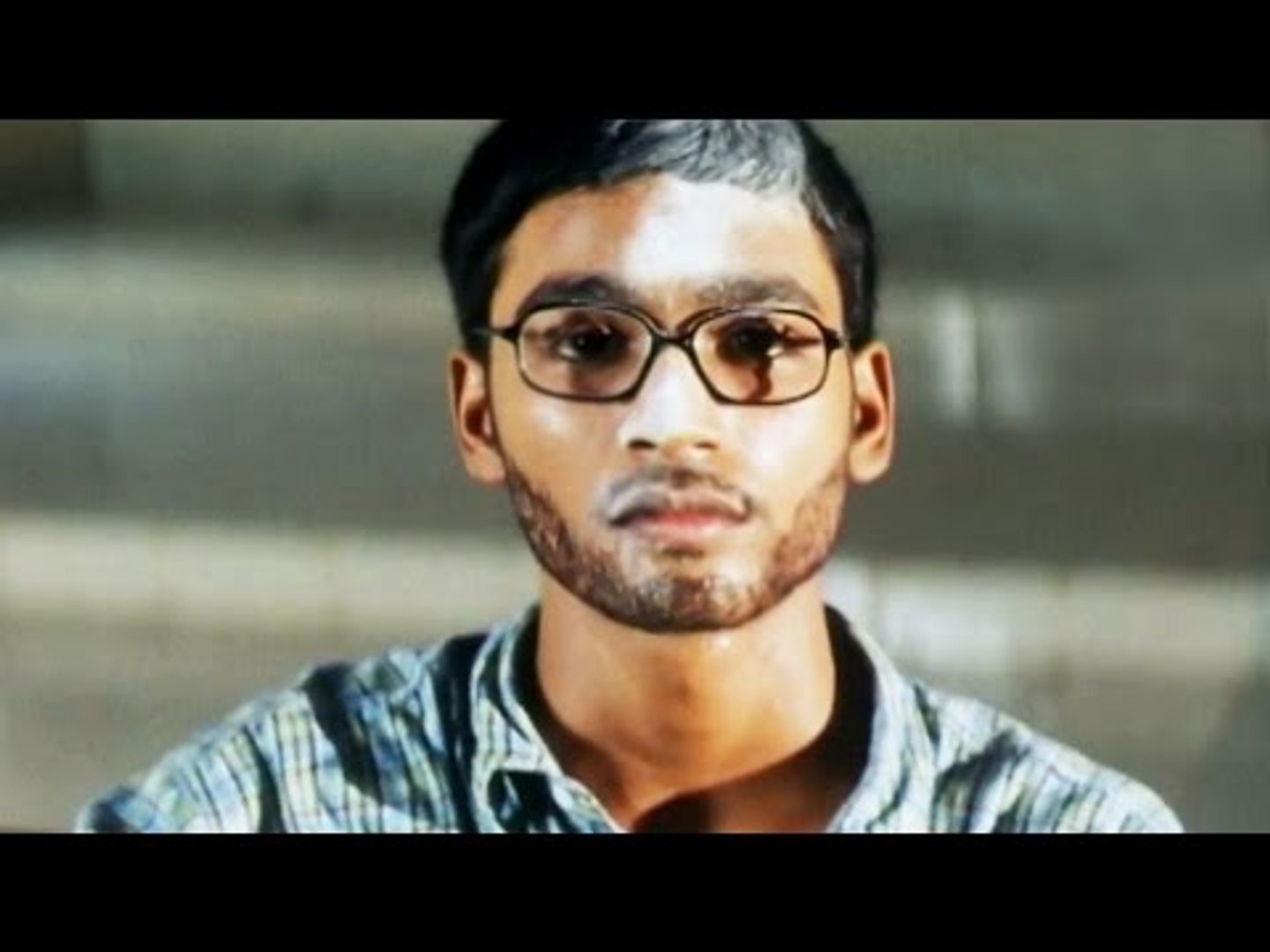 Dhanush shares viral unseen pics from his hit film Kaadhal Kondein with an emotional note