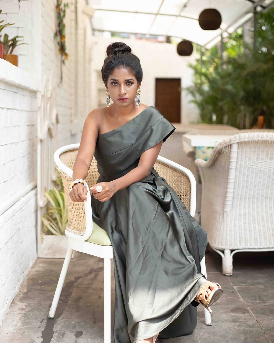 Sundari actress Gabriella Sellus shares a distressing post; viral