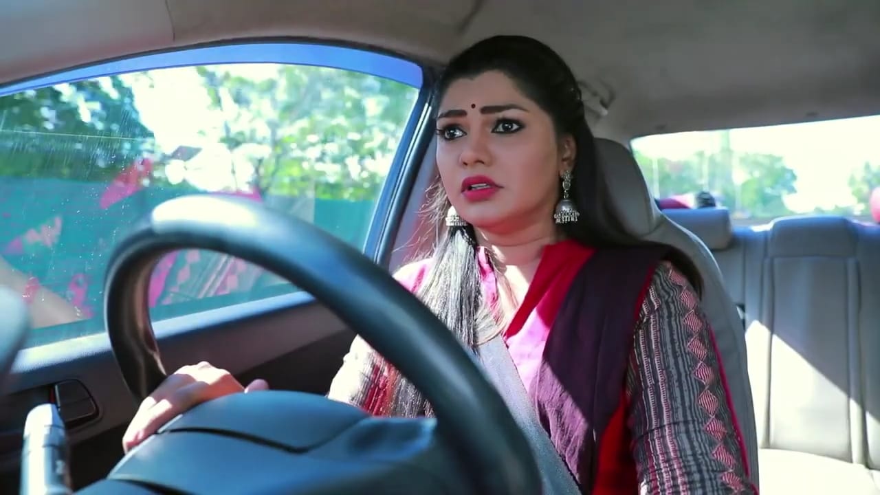roja serial popular lead character quits serial fans shocked