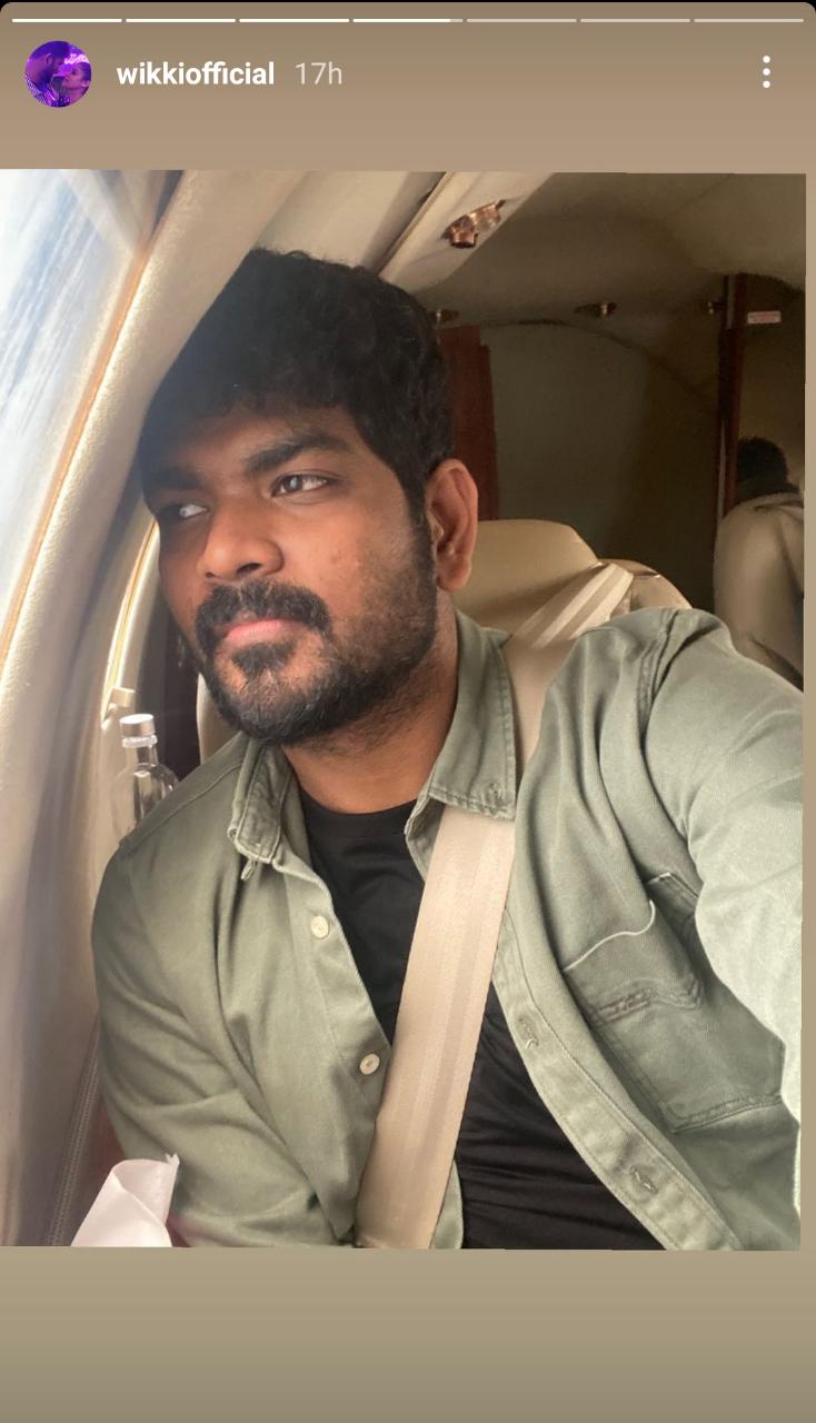 LATEST: Nayanthara & Vignesh Shivan's latest lovey-dovey airport pics are the talk-of-the-town