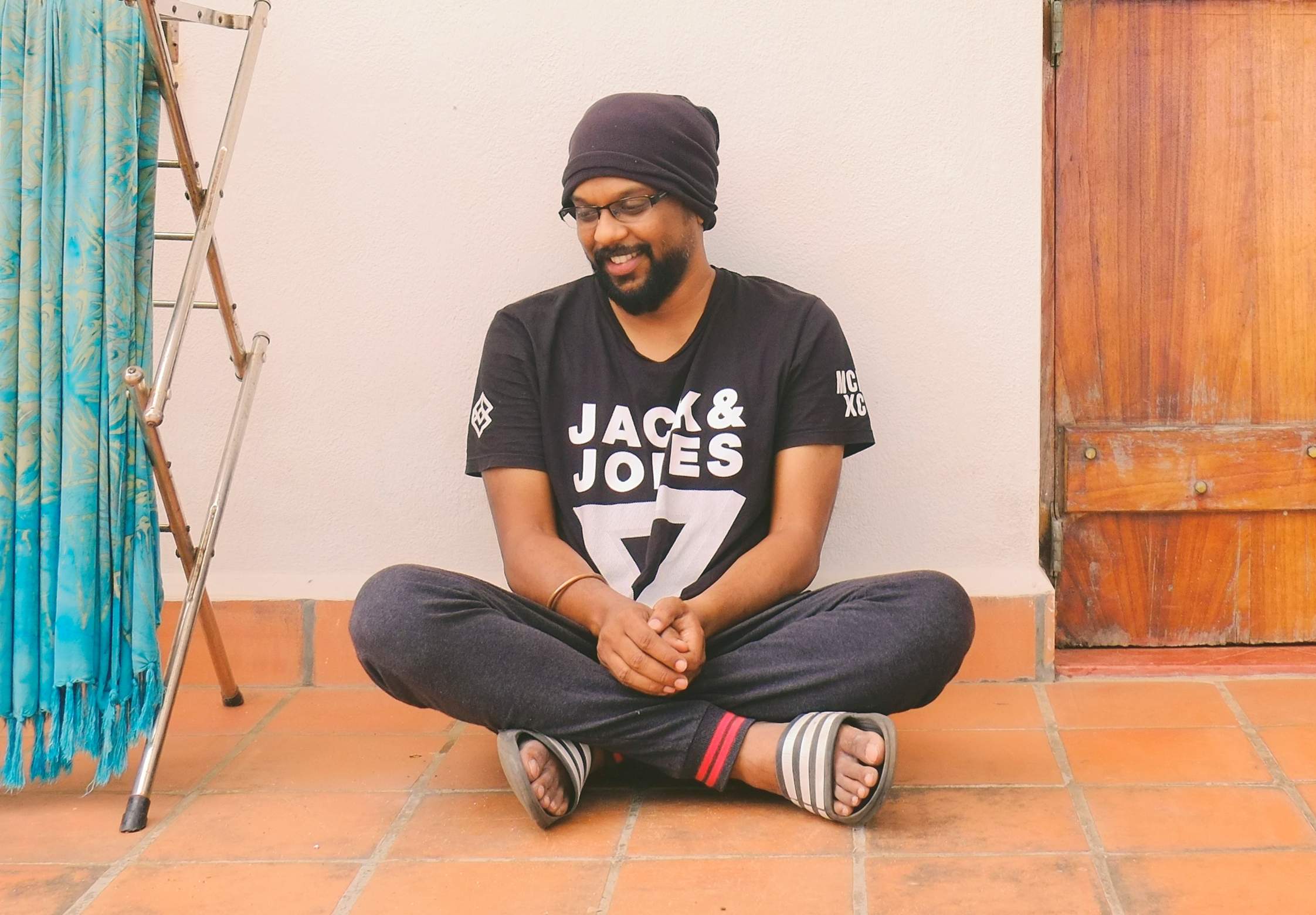 Popular celebrity tweets about teaming up with Thalapathy Vijay ft Gopi Prasannaa in Beast