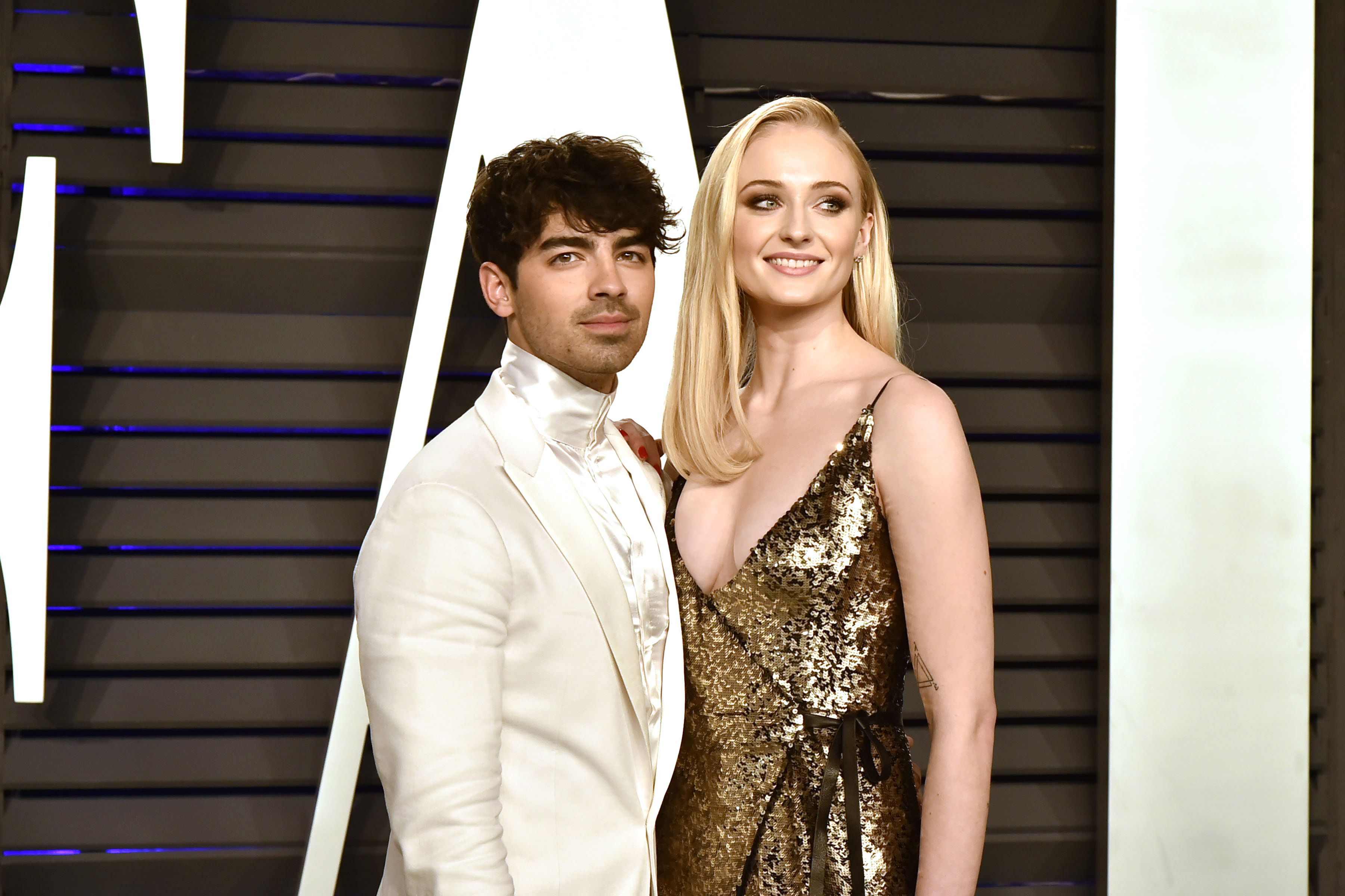 'GOT' star Sophie Turner shares UNSEEN lovey-dovey pics on 2nd wedding anniversary! Check out