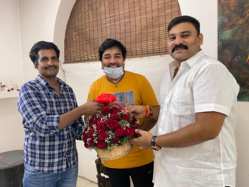 Mirchi Shiva and Yogi Babu unite to recreate this evergreen Tamil classic comedy hit ft Kasethan Kadavulada