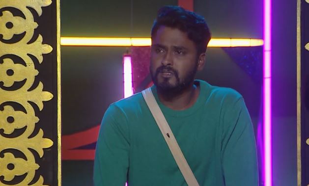 i saw the killer of my mother amir breaks out his story biggboss