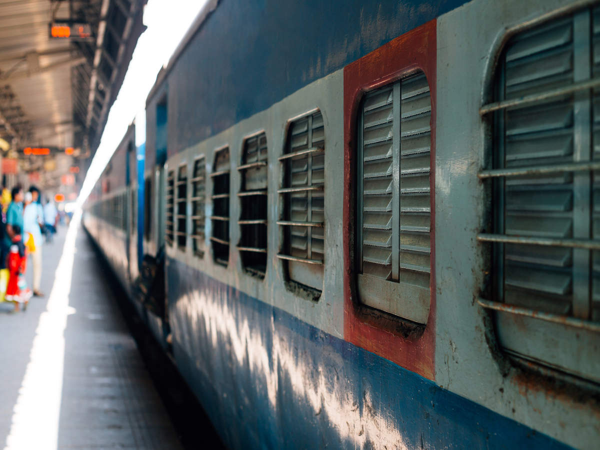 Andhra Pradesh Junior Artist Jyothi Reddy Dead Train Accident