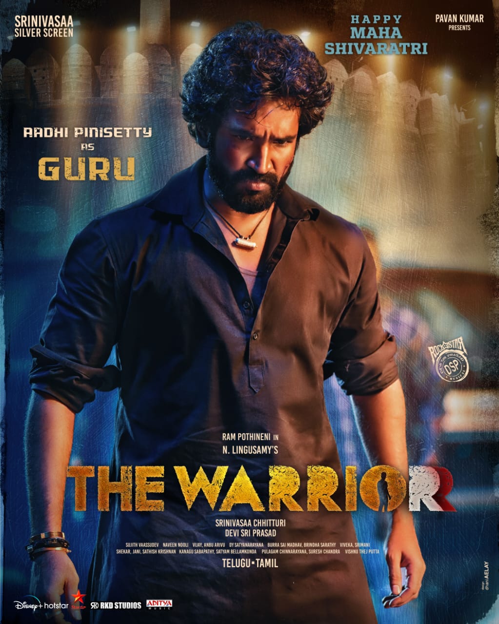 The first look of Aadhi Pinisetty from The Warriorr