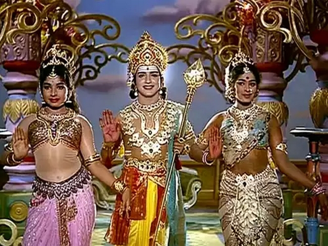 Raguvaran sivakumar jaishankar references used in recent movies