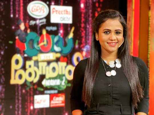 Comali manimegalai reels video as doctor viral among cwc fans