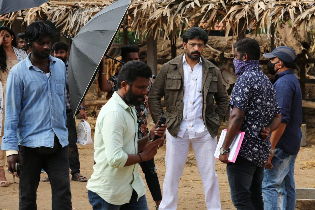 Sasikumar, Hemanth, Parvathi Arun's Kaari features JD Chakravarthy as villain