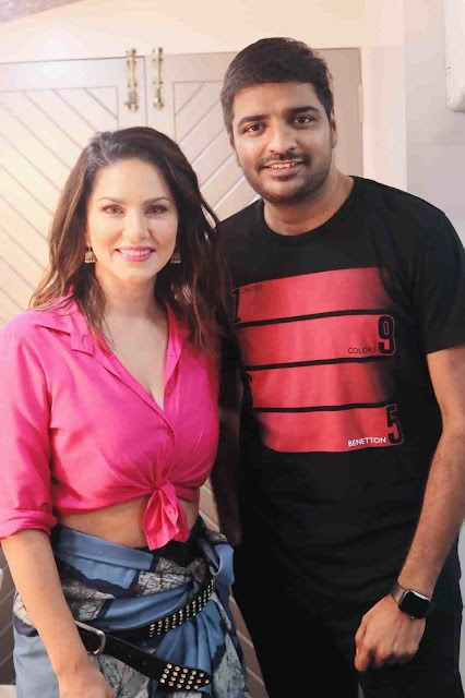 Sunny leone dharsha Gupta oh my ghost first Look released