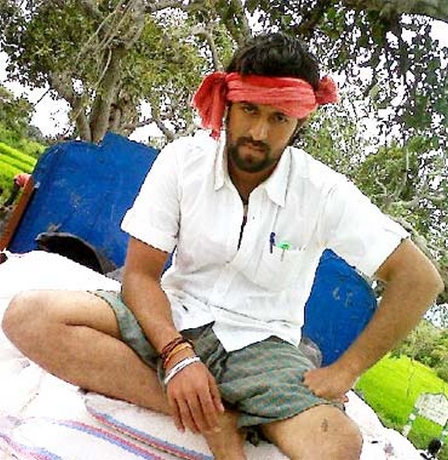Yash acted in tamil movie kalavani remake