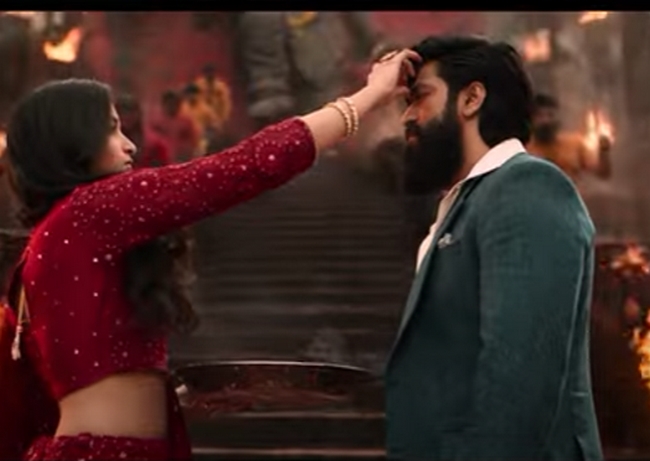 KGF 2 yash sulthana song video version released