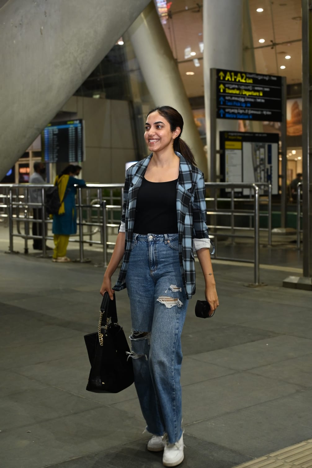 Ritu Varma Joined the set of Mark Anthony Chennai Airport Pictures