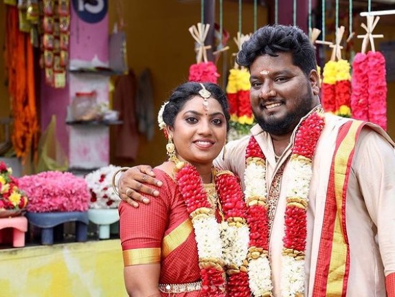 Rj vigneshkanth marriage sivakarthikeyan attend viral pics